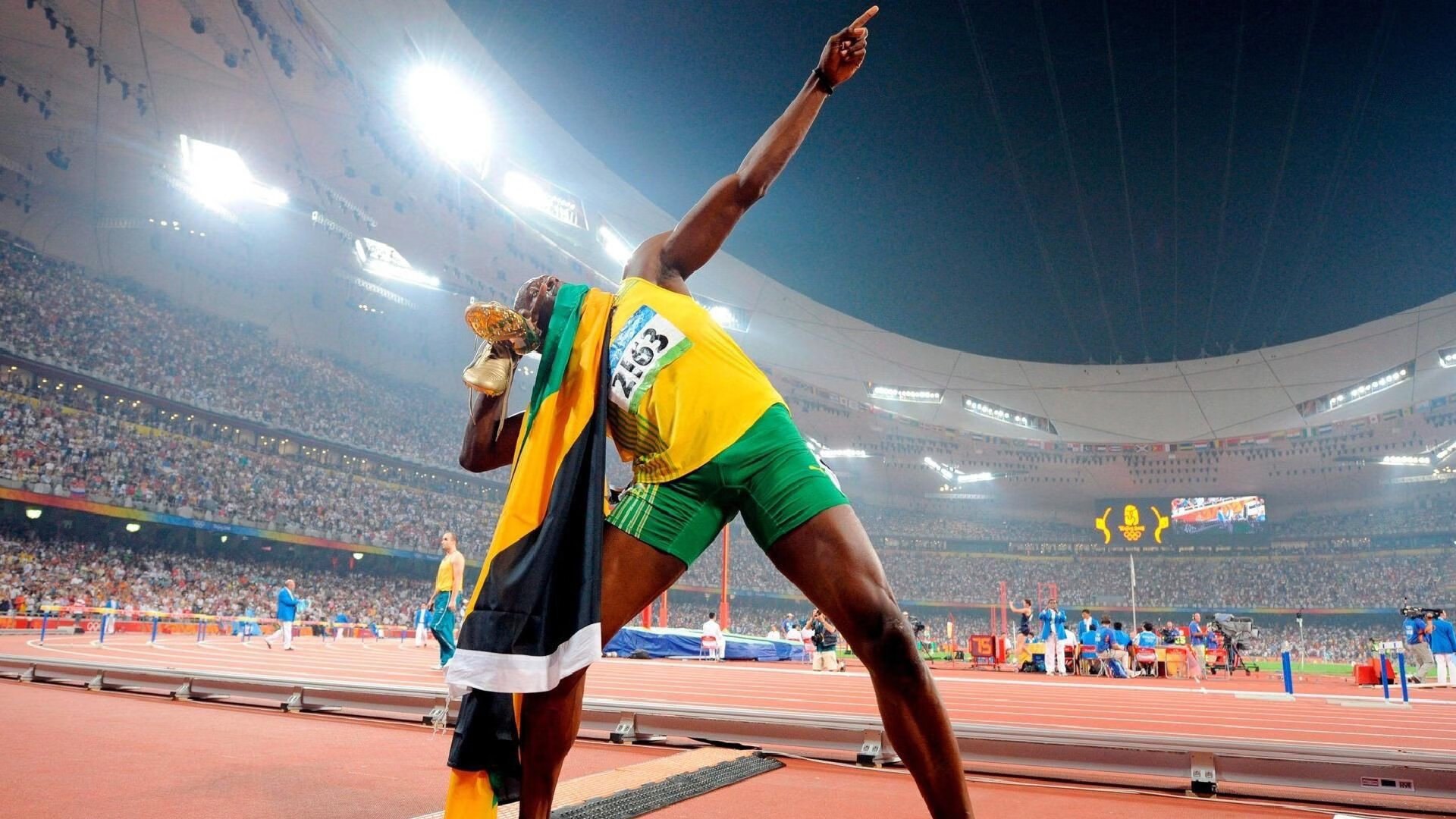 奥卡拉汉赛后谈胜利秘诀:耐心与专注,奥卡 la orca